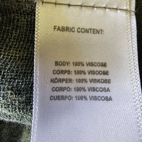 Free People Green Open Knit Lightweight Scarf Wrap Shawl Fringed Edges OS - Picture 7 of 10